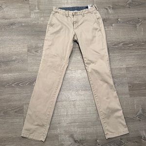 Vineyard vines men’s 28 x 32 breaker pant. In perfect condition.